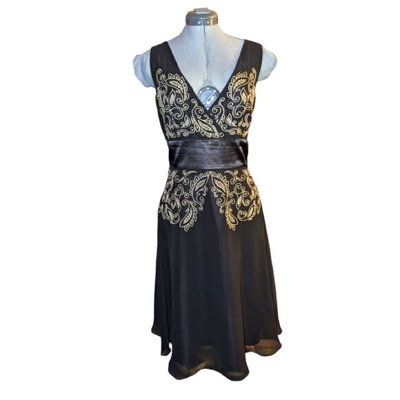 Liz & Co. Vintage black embroidered dress‎ - Picture 1 of 10